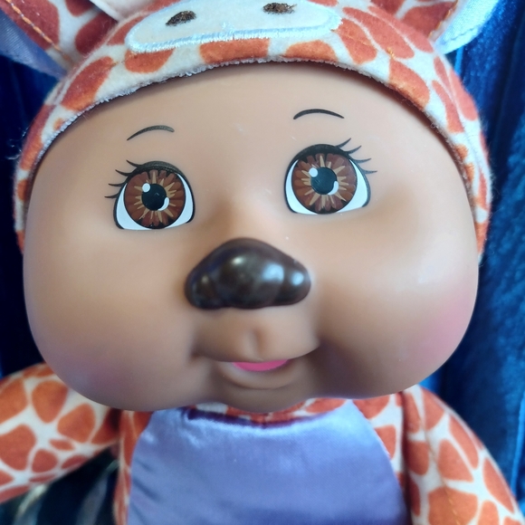 Cabbage patch Kids Collectible Cuties Zoo Friends Garnet Giraffe - Picture 4 of 16
